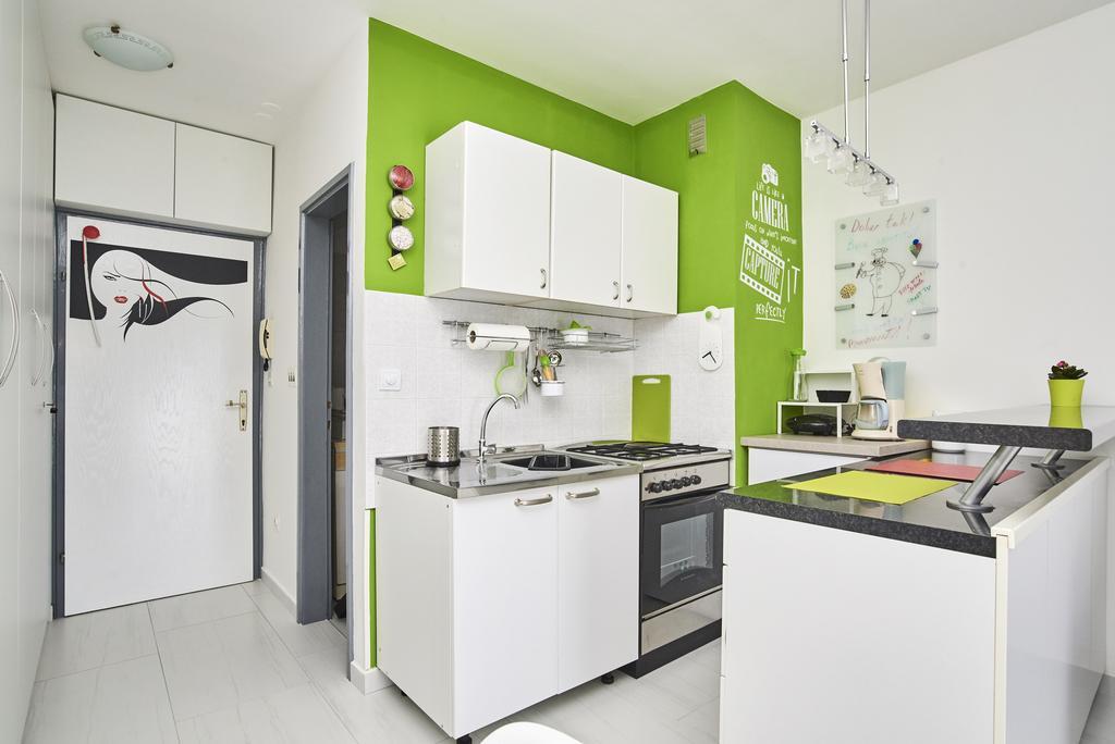 Studio Apartment Vanda 乌马格 外观 照片