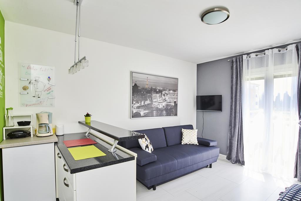 Studio Apartment Vanda 乌马格 外观 照片